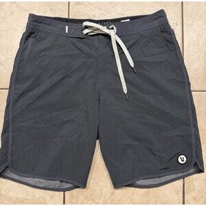 Vuori Shorts Mens 30 Cruise Boardshort Grey Performance Geometric Swim V314